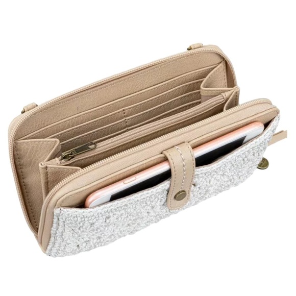 The Sak Iris Crochet Phone Pocket Wristlet - Picture 3 of 4